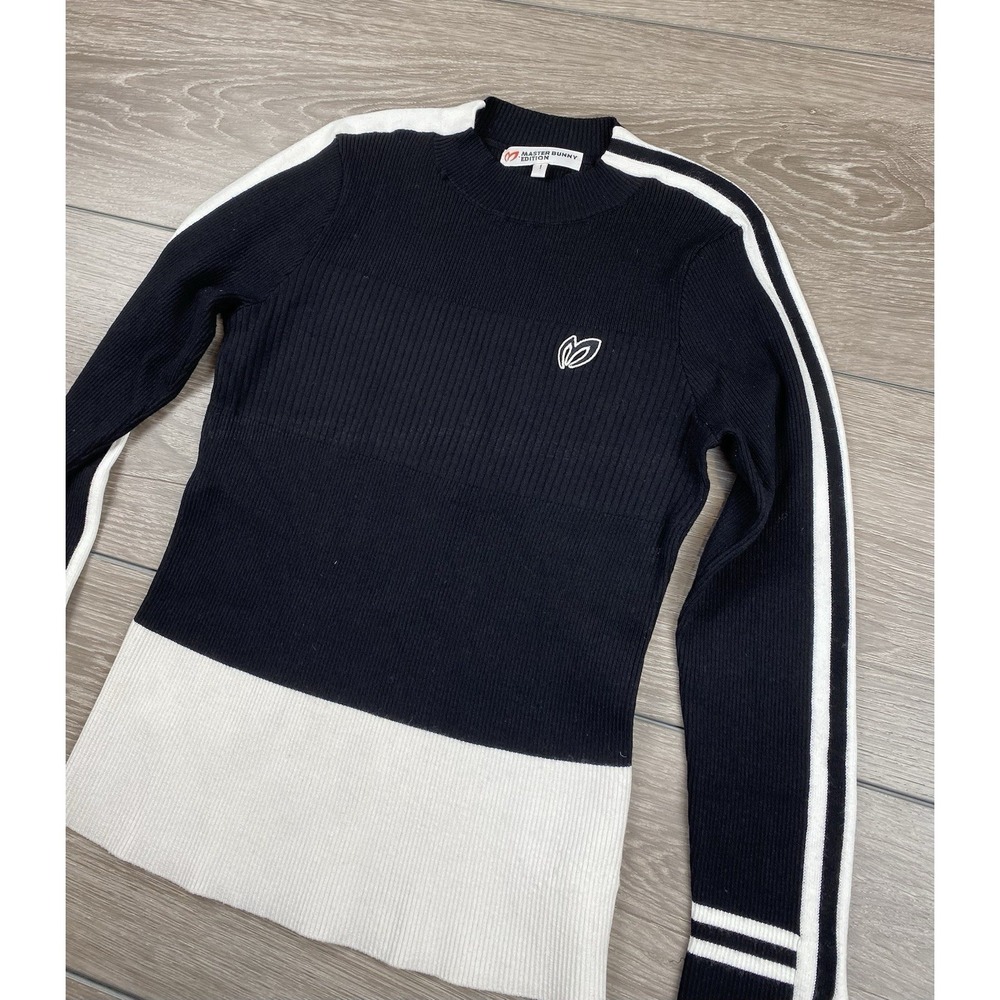 Master Bunny Edition Women's Ribbed Pullover Sweater Black White Size 1 US Small